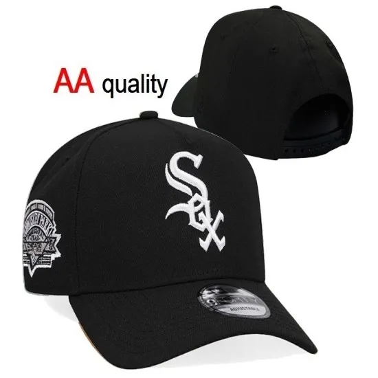 Chicago White Sox Black Stitched Snapback Hat - Official MLB Apparel